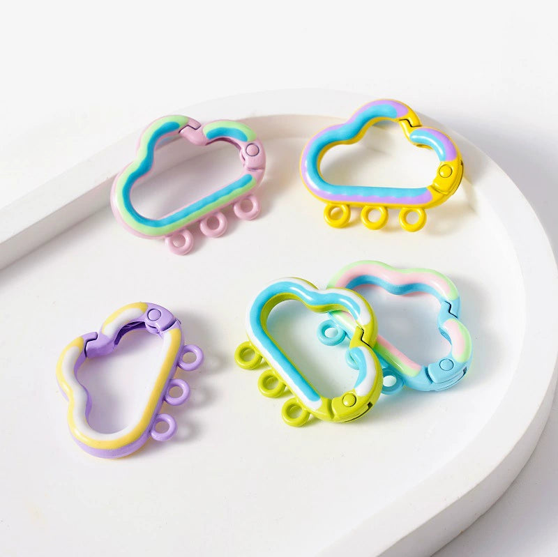 Hand-painted Cartoon Cloud Alloy Spring-loaded Keychain