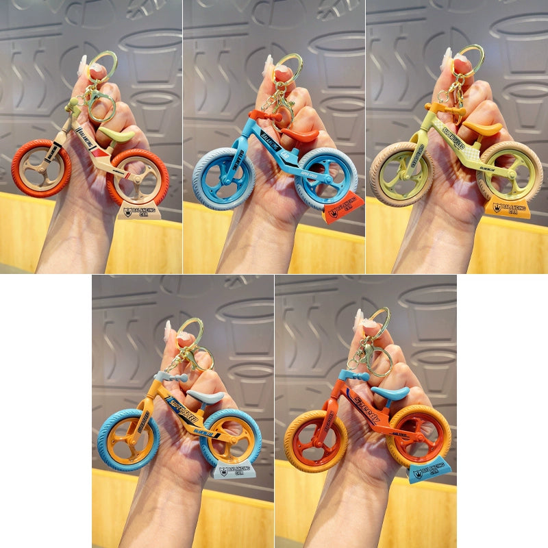Movable Bicycle Keychain