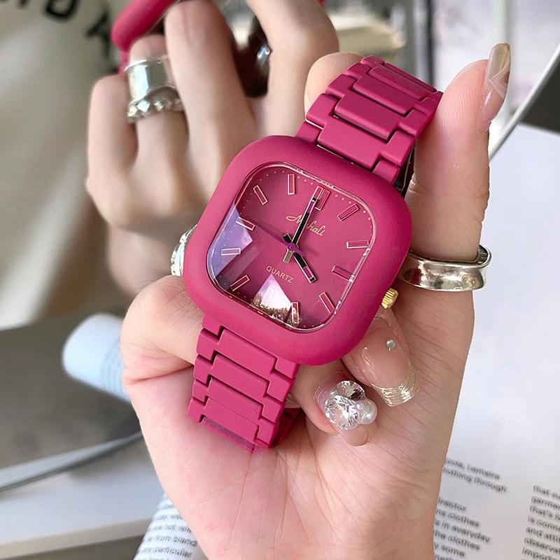 Light Luxury Quartz Watch - Sweet Pink for Daily Wear