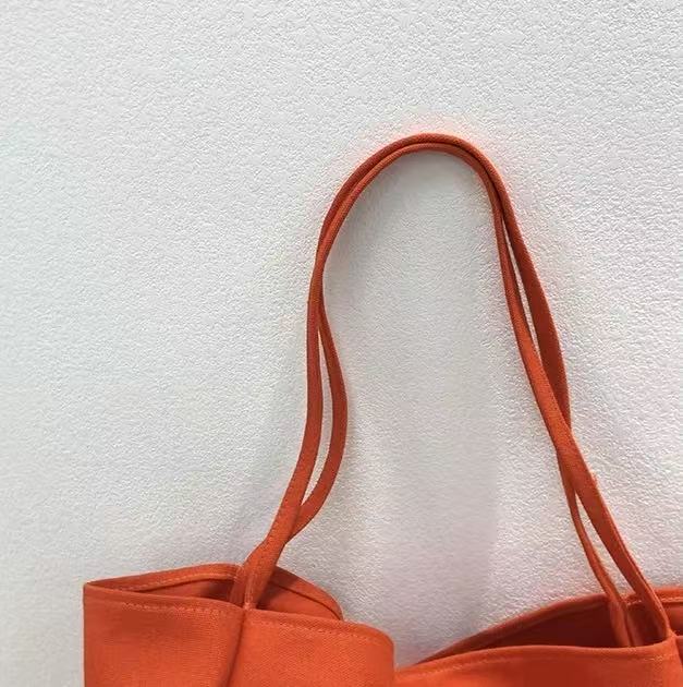 Mecci Tote Bag