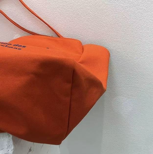 Mecci Tote Bag
