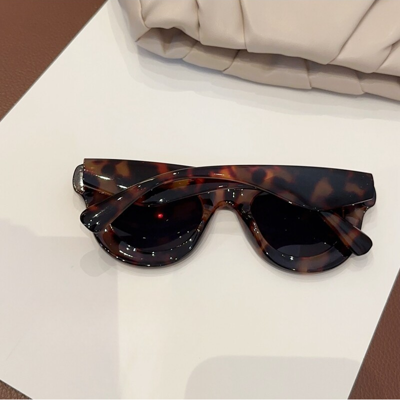 Paris Fashion Week Style Sunglasses