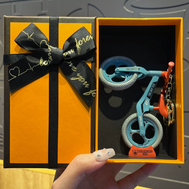 Movable Bicycle Keychain