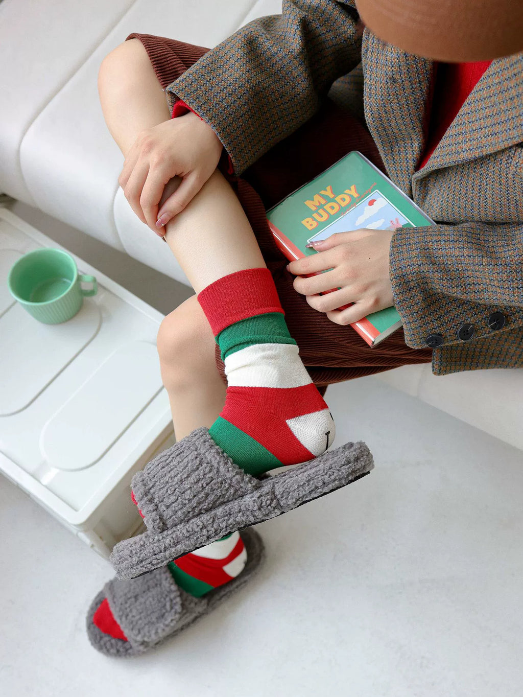 Color Block Smiley Face Socks