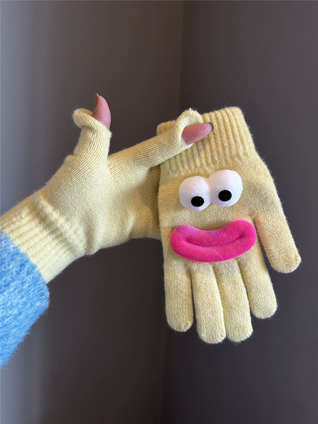 Googly Finger Wool Gloves