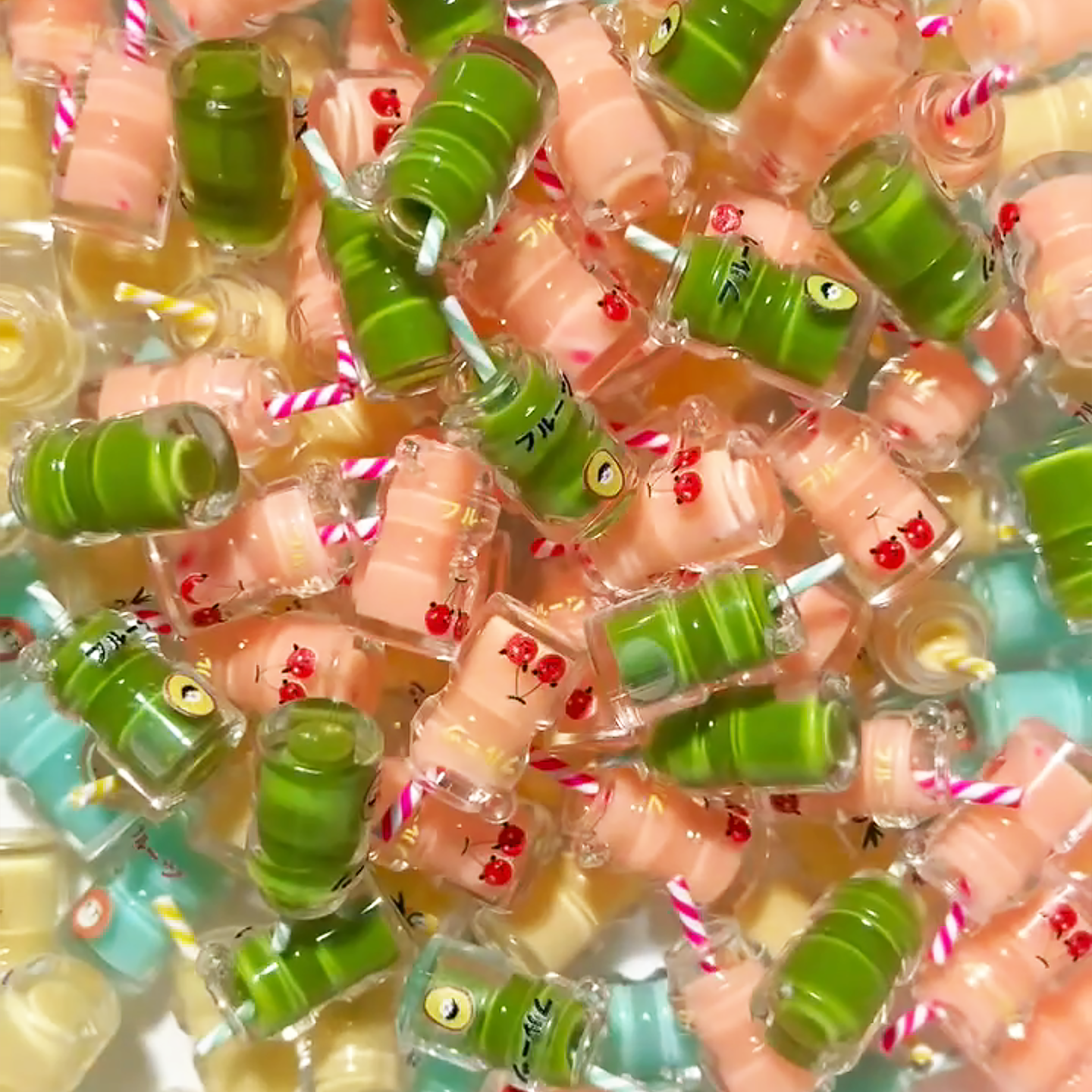 Luminous Mini Drink Charm