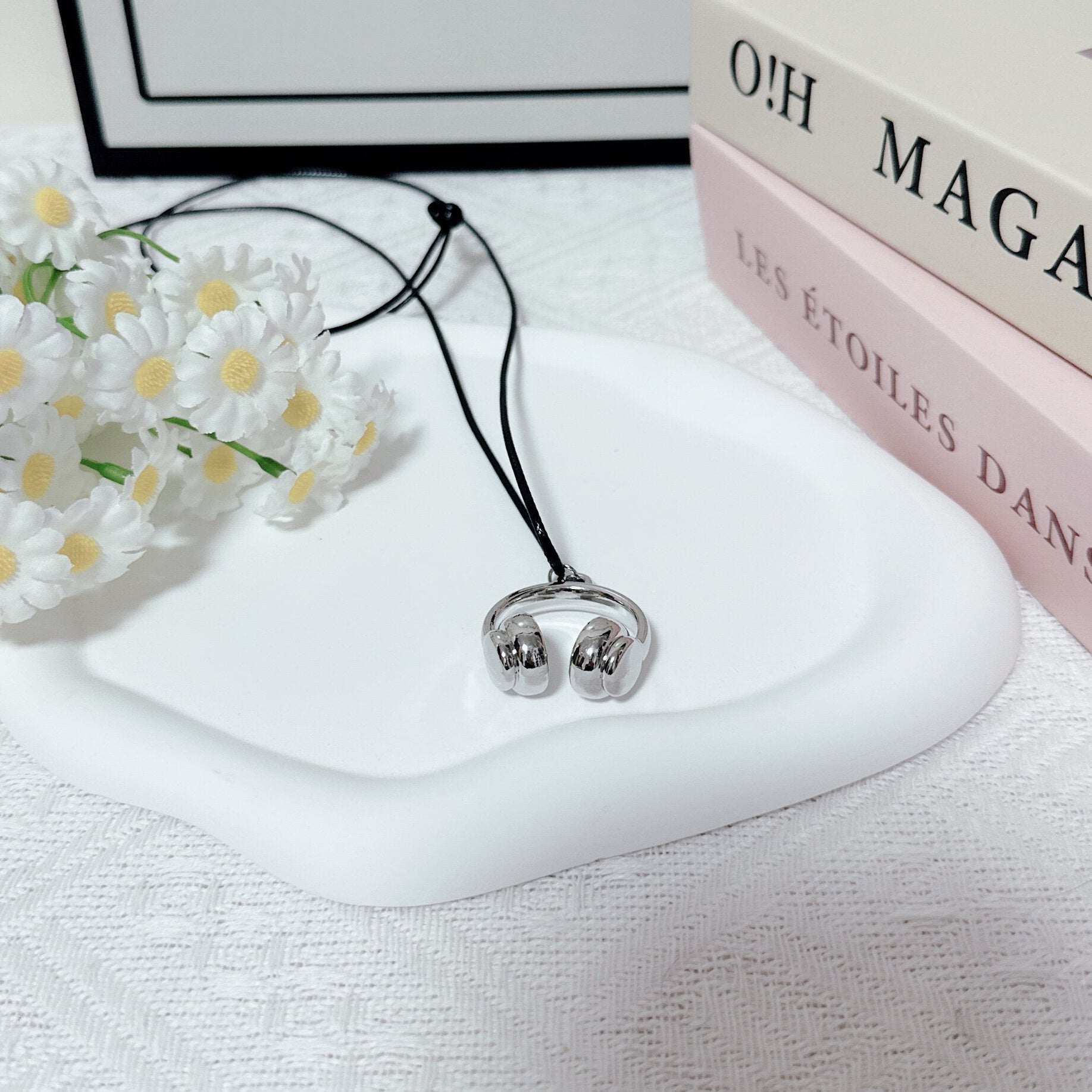 Headphone Pendant Necklace